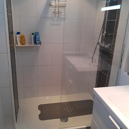 Agreable Maison Avec Cour A 10min De Liege *